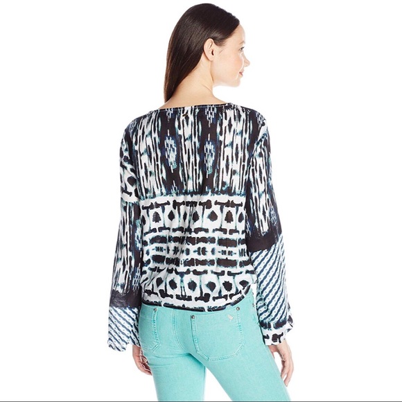 O’Neill Printed Blouse - Picture 2 of 4